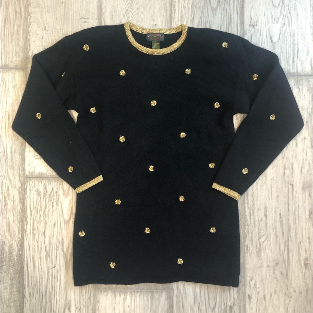 Vintage floral sweater fall autumn 1980’s daisy black gold cozy wool angora